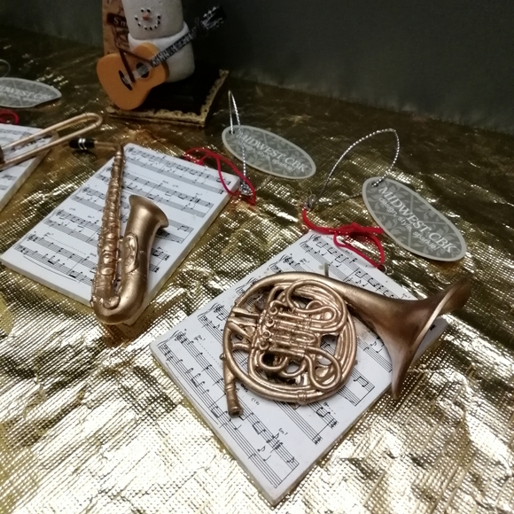 Holiday Musical Set of 6 Tree Ornaments - Picture 3 of 8